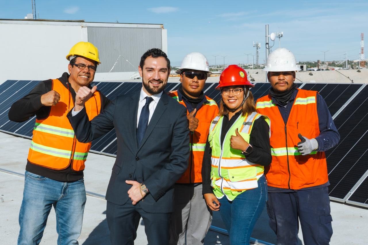 INSTALAN PANELES SOLARES EN EL CONGRESO DE BAJA CALIFORNIA PARA REDUCIR IMPACTO AMBIENTAL