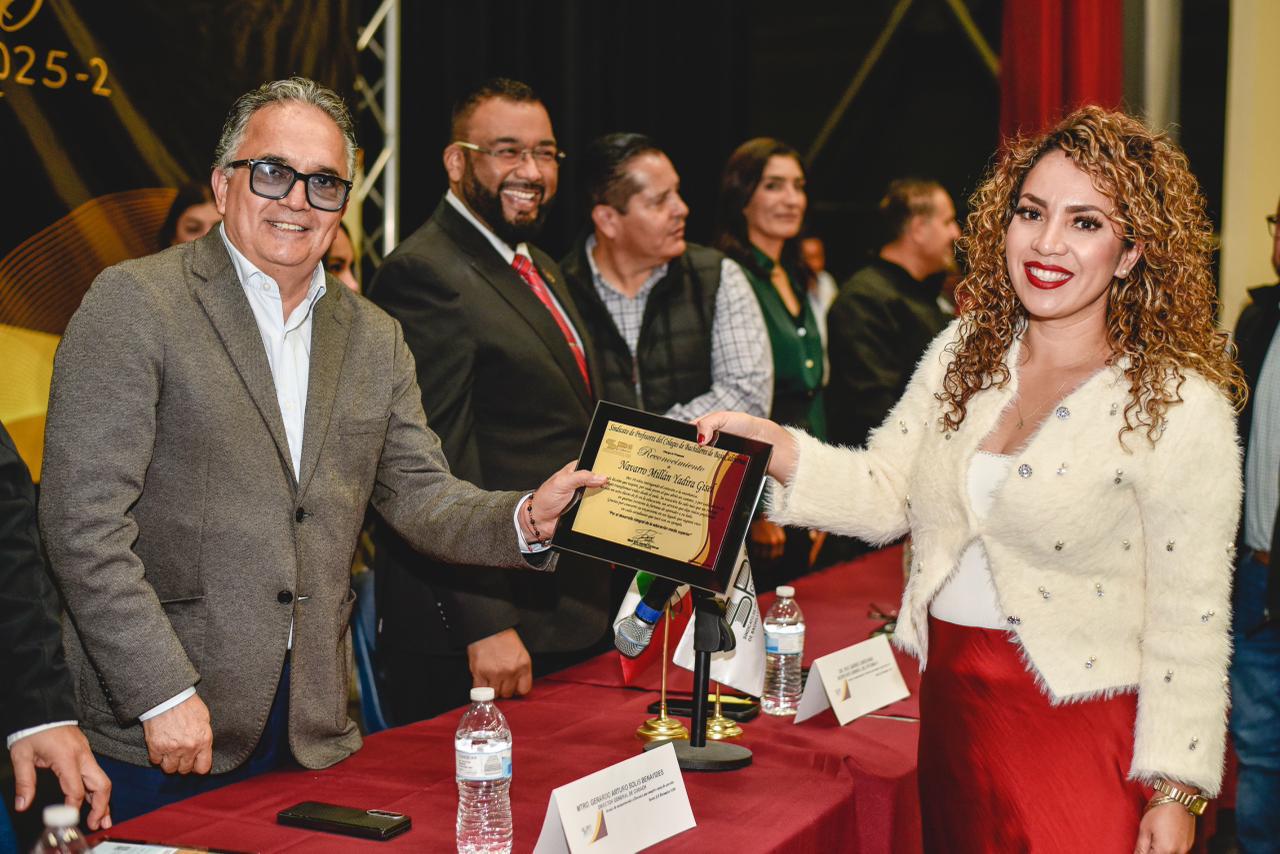SON RECONOCIDOS 112 DOCENTES DE COBACH BC POR TRAYECTORIA DE 10 A 35 AÑOS DE SERVICIO