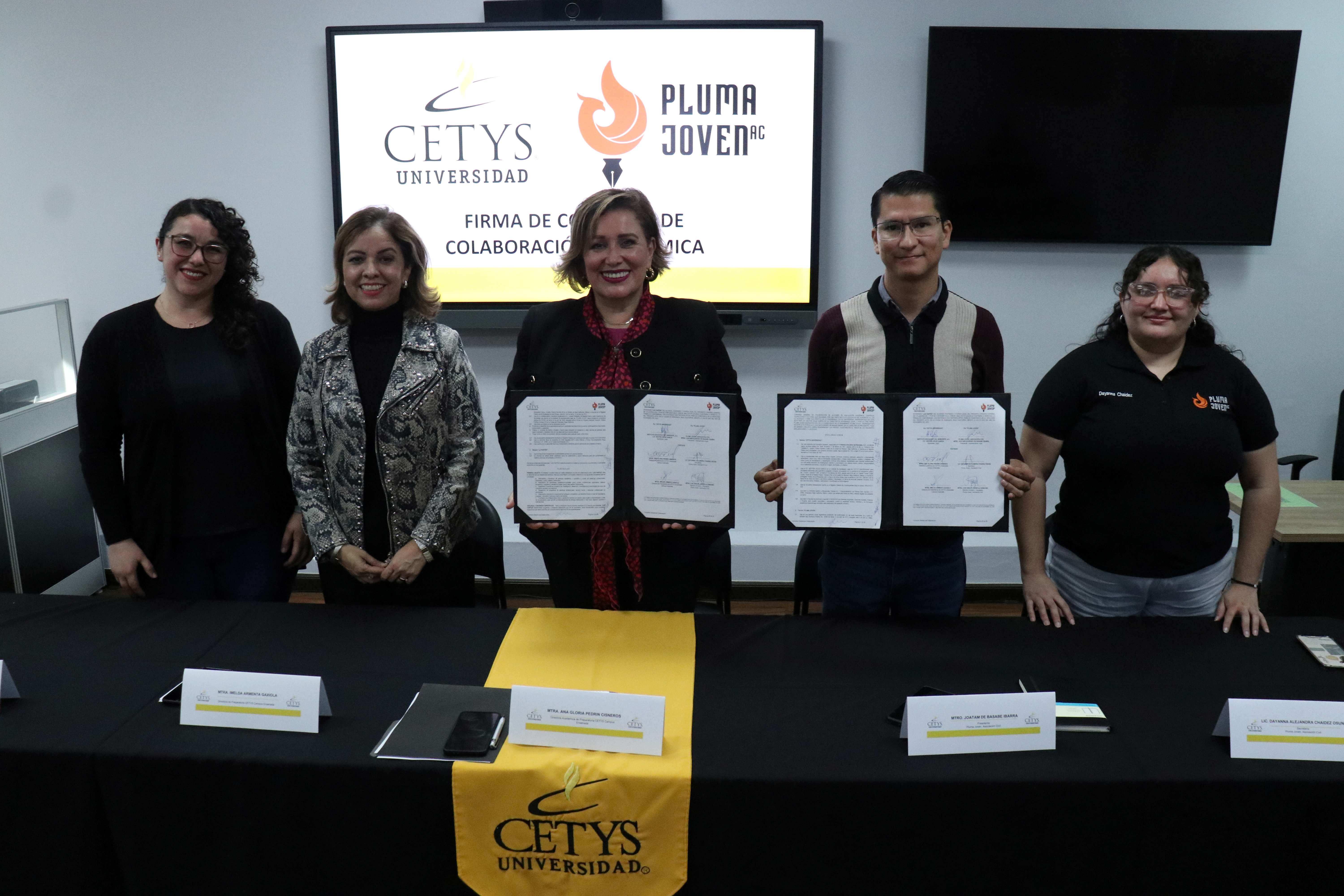 CETYS ENSENADA FIRMA CONVENIO DE COLABORACIÓN CON PLUMA JOVEN A.C.
