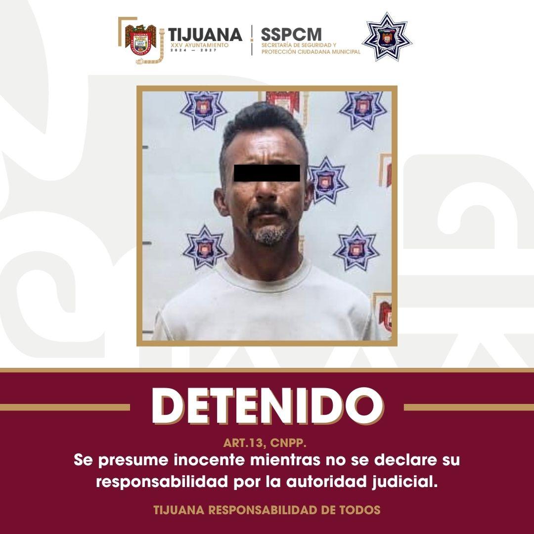Asegura Policía Municipal a hombre por allanamiento y amenazas con arma prohibida