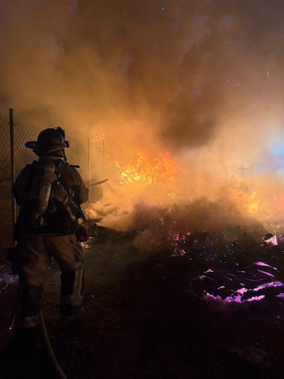 Reporte de relevancias de la dirección de bomberos de Tijuana del 14 al 15 de diciembre del 2025