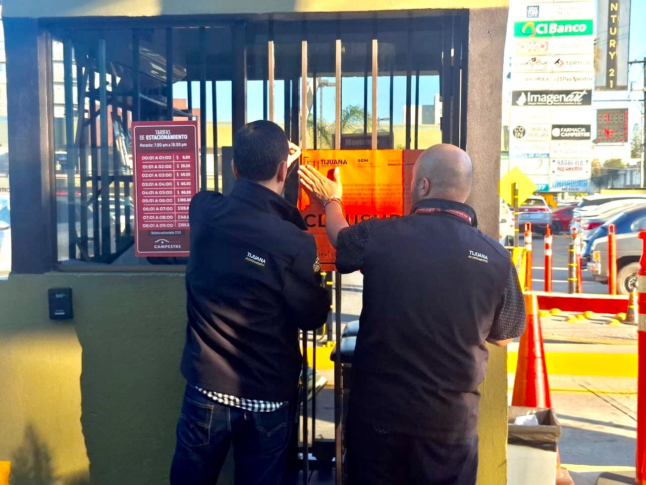 Supervisa Gobierno Municipal estacionamientos de plazas comerciales para garantizar el cumplimiento de la normatividad