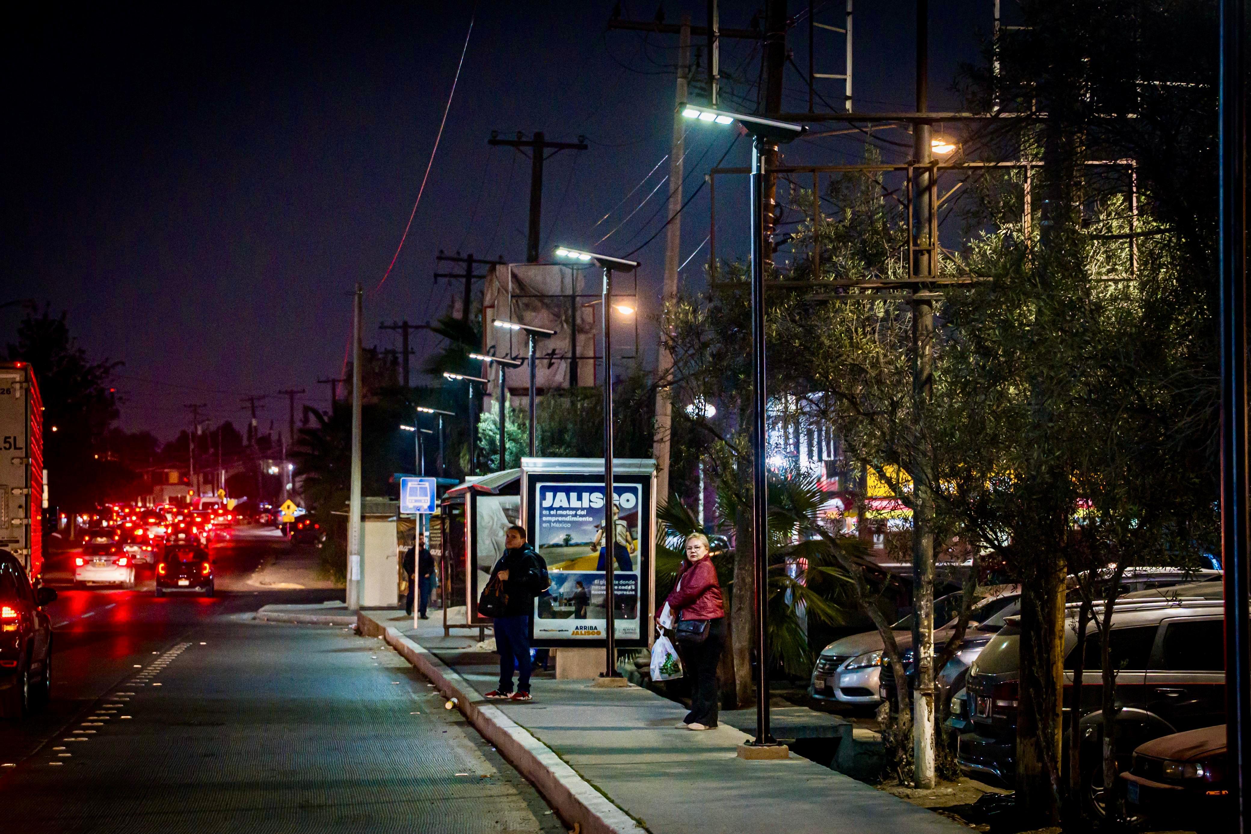 Beneficia Gobierno Municipal de Tijuana a más de 15 mil 600 personas con Sendero Seguro en Otay Centenario