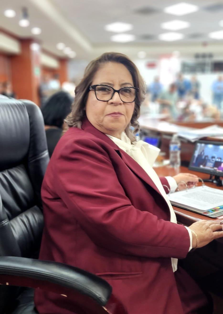 Presenta Gloria Miramontes iniciativa para incluir la atención tanatológica como parte de los servicios de salud mental