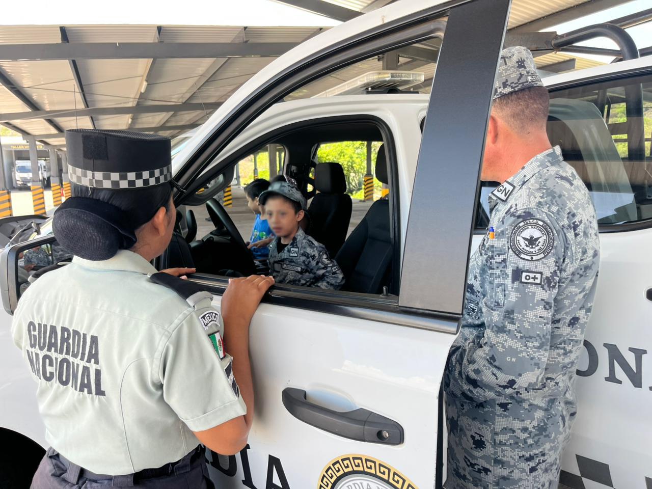 EN GUERRERO, GUARDIA NACIONAL NOMBRA A MENOR  DE EDAD GUARDIA HONORARIO POR UN DÍA
