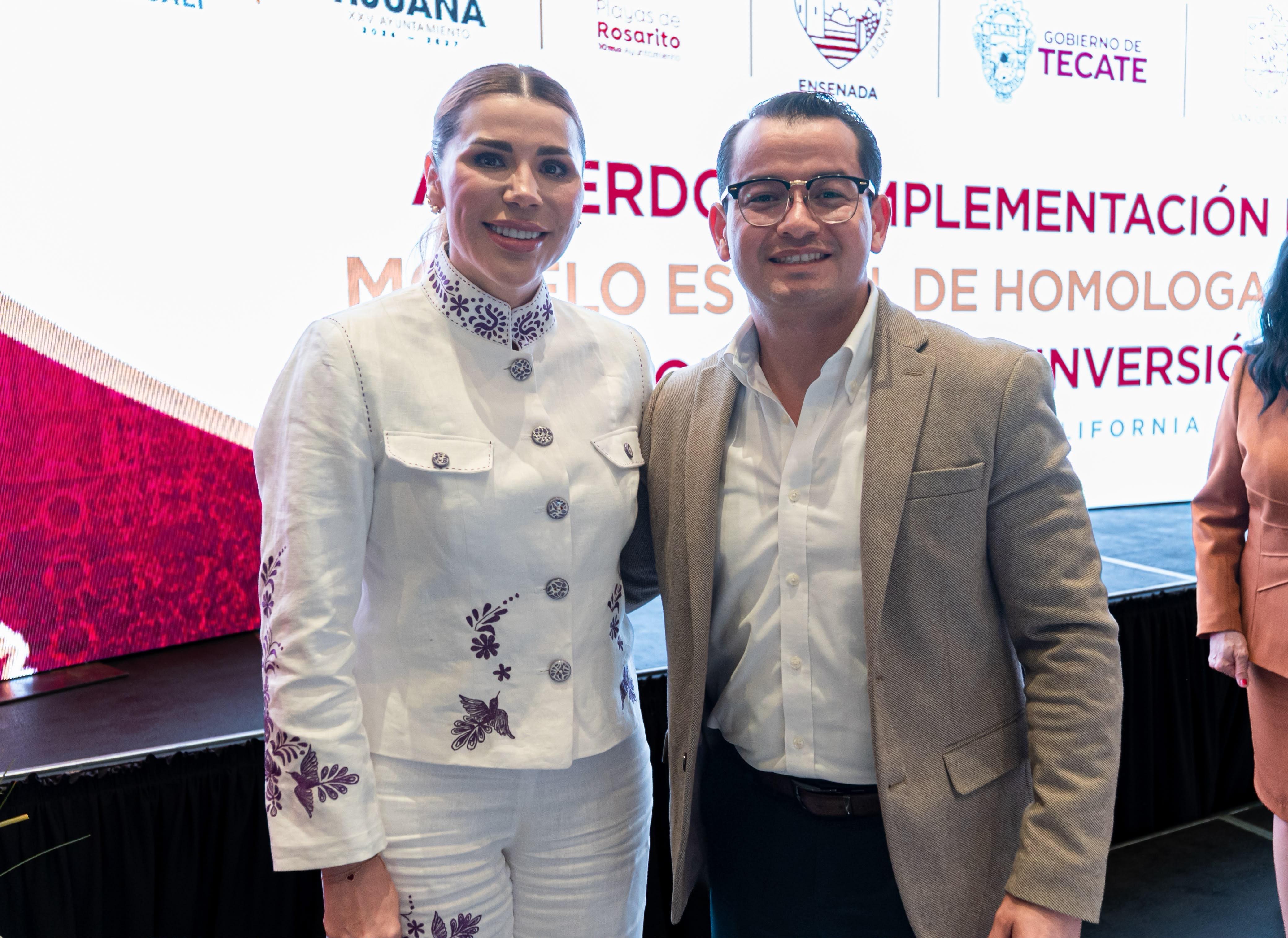 Firma Abdiel Gutiérrez Coronado Acuerdo de Implementación de la Autorización Estatal y Municipal de Proyectos de Inversión en Baja California