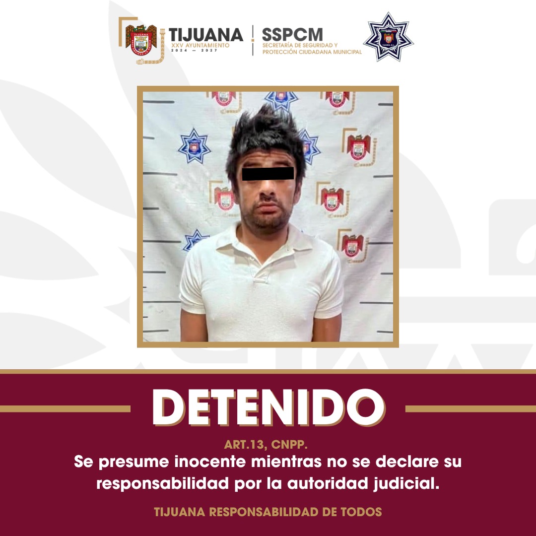 Aseguran oficiales de la Policía Municipal a presunto implicado en robo con violencia a farmacia