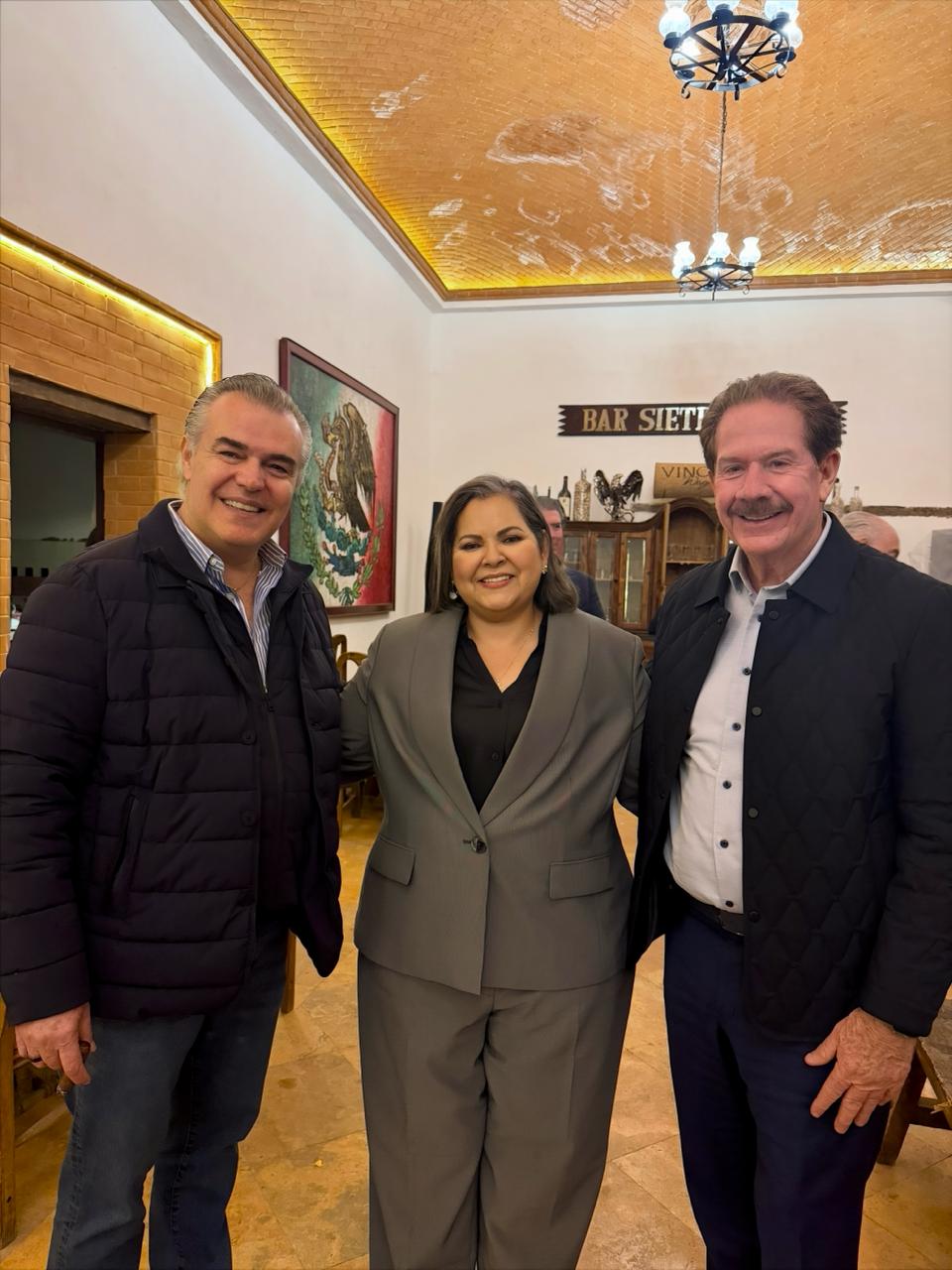 Concreta Eva Moreno alianza estratégica con francisco cervantes y Roberto Lyle en la CDMX