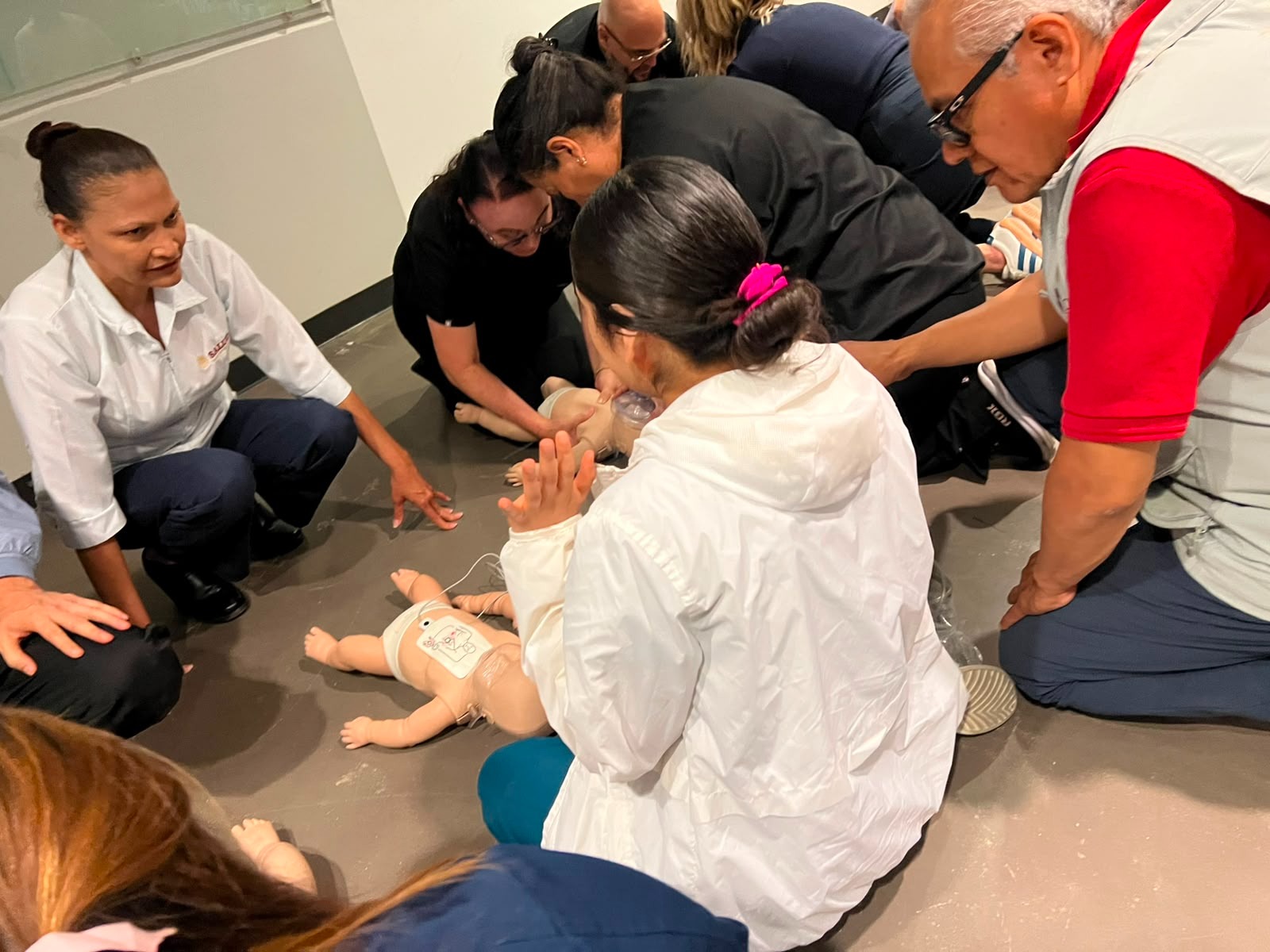 Dan curso de RCP a médicos vasectomizadores de Tijuana